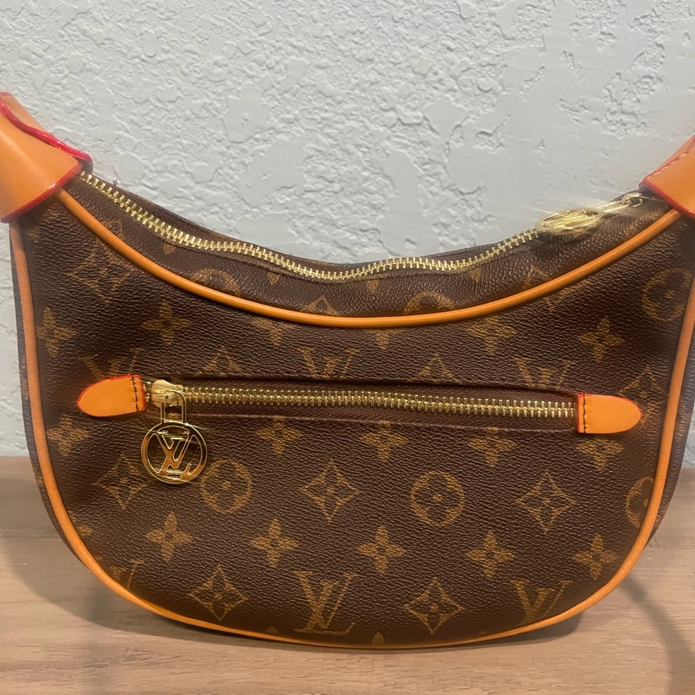 Loop Handbag In Monogram Canvas - Picture 2 of 4